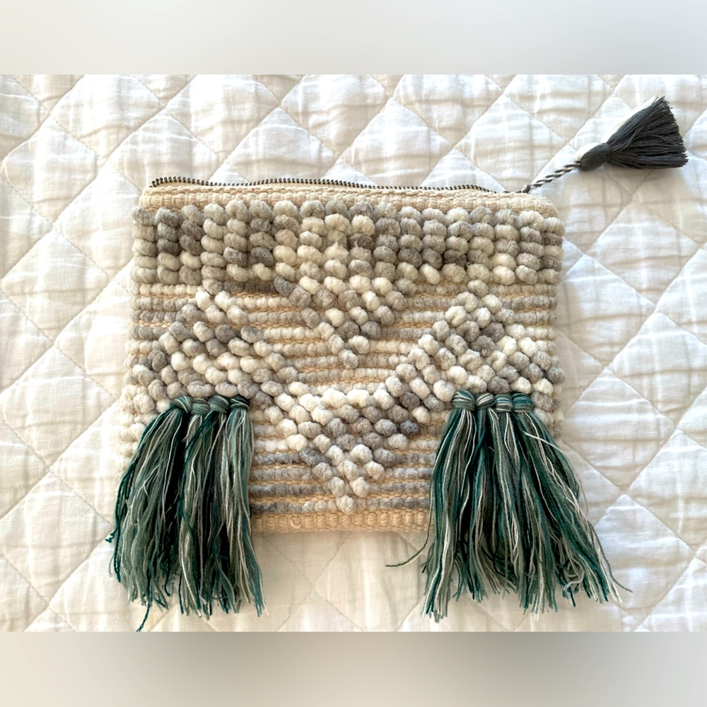 Universal Threads boho green and gray clutch